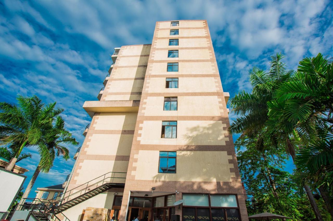 Regency Park Hotel ダル・エス・サラーム エクステリア 写真